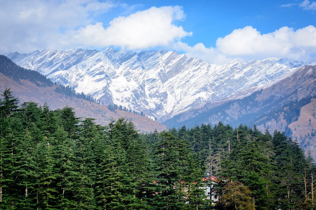 Lucknow to Manali packages: Top places to explore in Himachal&nbsp;Pradesh